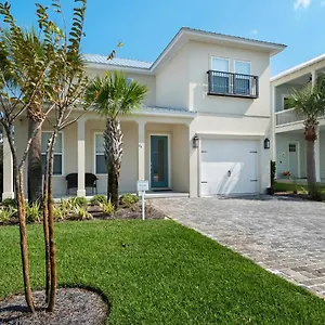 Anchored Holiday home
