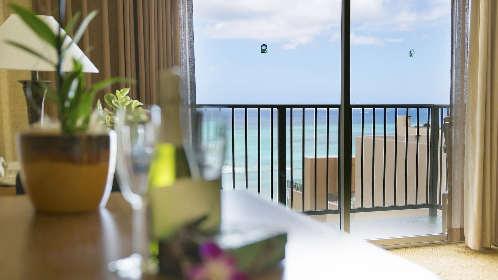 Waikiki Resort Hotel Honolulu